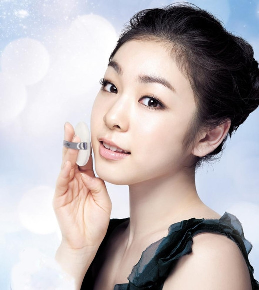 "Nữ hoàng sân băng" Kim Yuna giải nghệ ở tuổi 24 ảnh 12