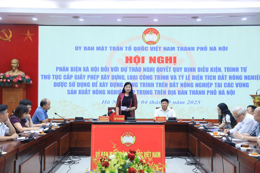Chủ tịch Ủy ban MTTQ Việt Nam thành phố Hà Nội Nguyễn Lan Hương