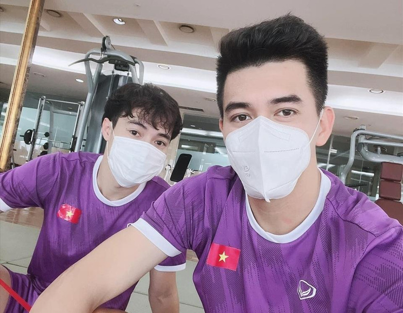 Tiến Linh (phả) và Văn Toàn đã khỏi Covid-19