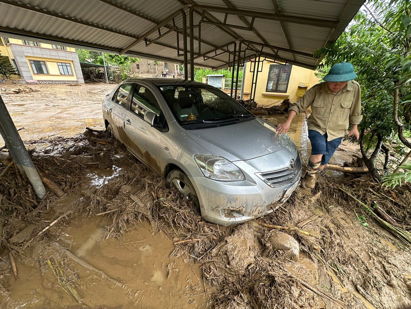 Mưa lớn đã gây lũ quét, sạt lở đất nghiêm trọng tại Bắc Kạn