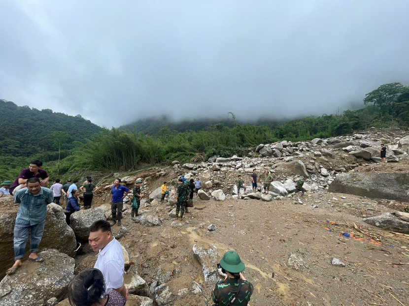 Theo thống kê, có 4 người chết, 2 người bị thương