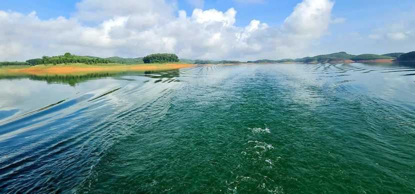 Hồ thuỷ điện Thác Bà Hồ thuỷ điện Thác Bà