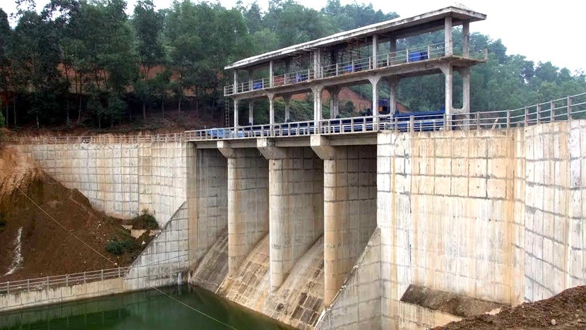 Đập tràn xả lũ Đồng Mô Đập tràn xả lũ Đồng Mô