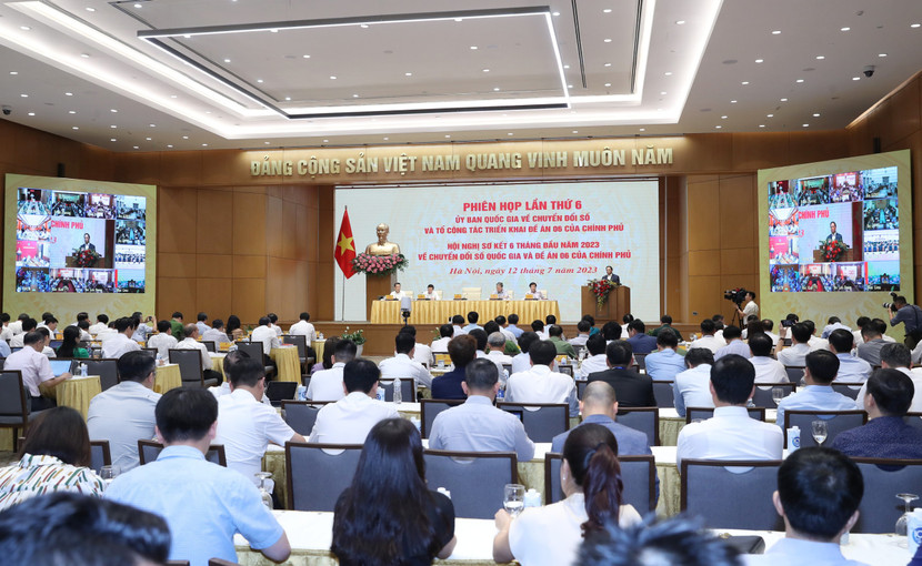 Toàn cảnh Hội nghị sơ kết 6 tháng đầu năm 2023 về Chuyển đổi số và Đề án 06 do Thủ tướng Phạm Minh Chính chủ trì chiều 12-7 Toàn cảnh Hội nghị sơ kết 6 tháng đầu năm 2023 về Chuyển đổi số và Đề án 06 do Thủ tướng Phạm Minh Chính chủ trì chiều 12-7
