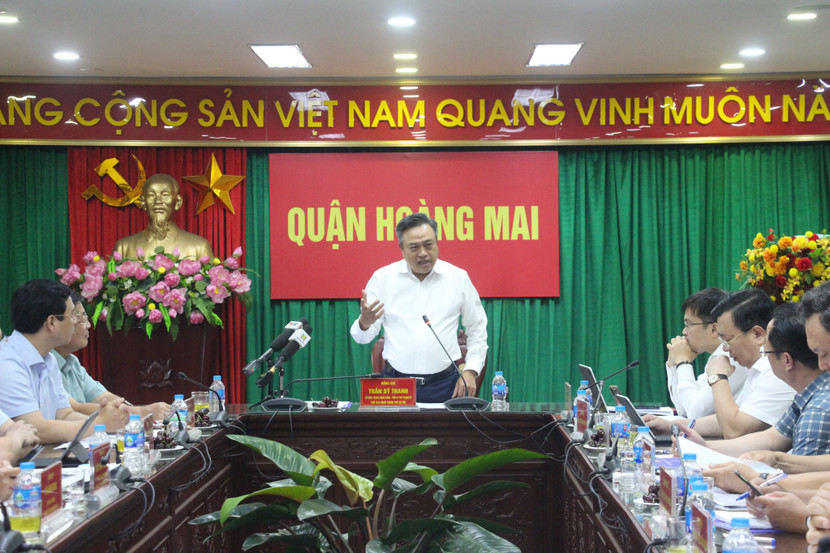 Chủ tịch UBND TP Hà Nội Trần Sỹ Thanh yêu cầu quận Hoàng Mai rà soát, thu hồi đất dự án chậm triển khai để xây trường học, cố gắng xong trong năm 2023 Chủ tịch UBND TP Hà Nội Trần Sỹ Thanh yêu cầu quận Hoàng Mai rà soát, thu hồi đất dự án chậm triển khai để xây trường học, cố gắng xong trong năm 2023