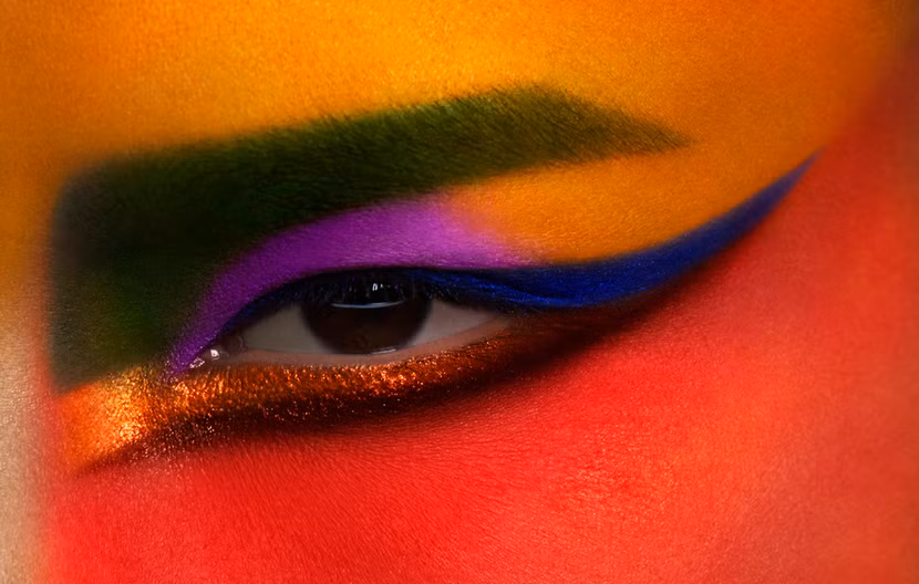 Tuyết Lan "mình hạc xương mai" trên tạp chí thời trang nước ngoài ảnh 4