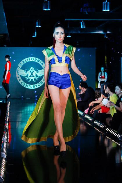 "Chân dài" Next top cùng nổi loạn trên sàn diễn ảnh 11