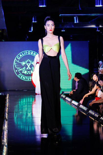 "Chân dài" Next top cùng nổi loạn trên sàn diễn ảnh 12