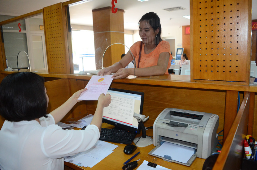 Hà Nội yêu cầu xử lý nghiêm, công khai cán bộ để chậm trễ, gây phiền hà khi thực hiện thủ tục hành chính Hà Nội yêu cầu xử lý nghiêm, công khai cán bộ để chậm trễ, gây phiền hà khi thực hiện thủ tục hành chính