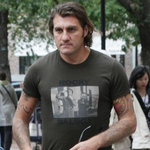 Vieri đứng trước cảnh cơ hàn vì làm ăn thua lỗ và gái gú ảnh 1