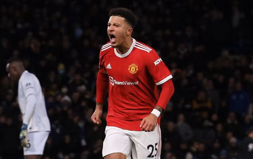 ... nhưng Jadon Sancho mới là người mở tỉ số cho Quỷ đỏ sau sai lầm của Jorginho