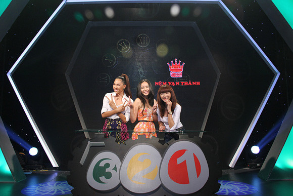 Ngọc Quyên cười "thả ga" trong gameshow "3-2-1" ảnh 2