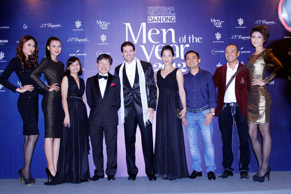 Người đẹp Next top háo hức với "Người đàn ông của năm" ảnh 8 Người đẹp Next top háo hức với "Người đàn ông của năm" ảnh 8