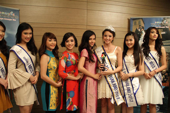 Miss Teen Việt Nam đọ sắc với Miss Teen Thái Lan ảnh 2