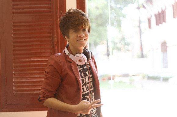 Bùi Anh Tuấn hát cùng 12 "hot girl" Miss Teen ảnh 1