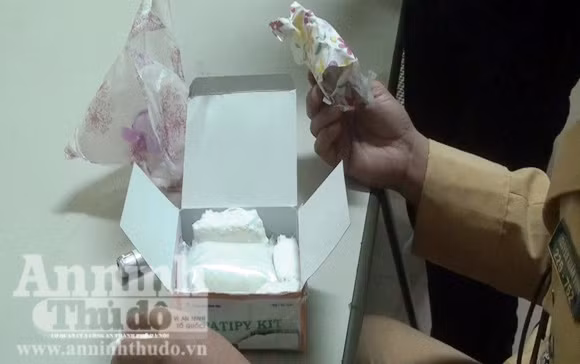 Sự thực bên trong gói quà sinh nhật ảnh 1