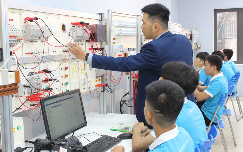 Mức hỗ trợ học nghề với lao động tham gia bảo hiểm thất nghiệp vừa được ban hành cao hơn quy định cũ là 500.000 đồng