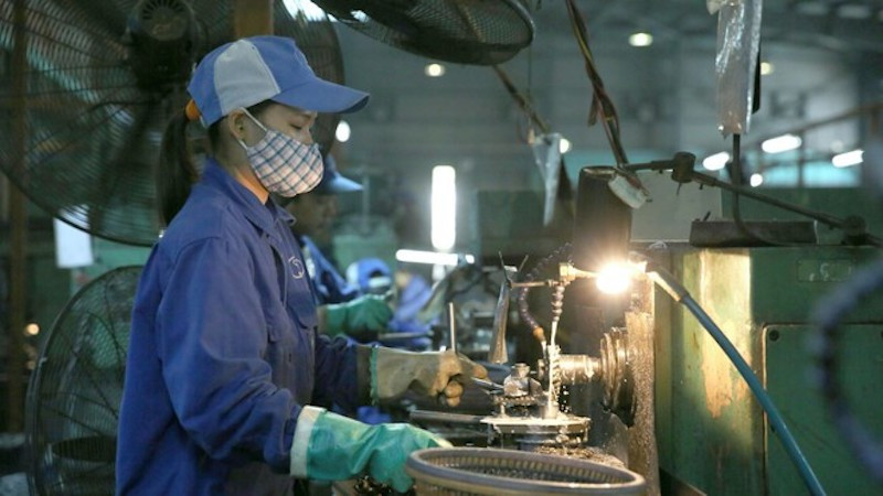 Dịch Covid-19 gây ảnh hưởng lớn đến việc người lao động tham gia bảo hiểm xã hội