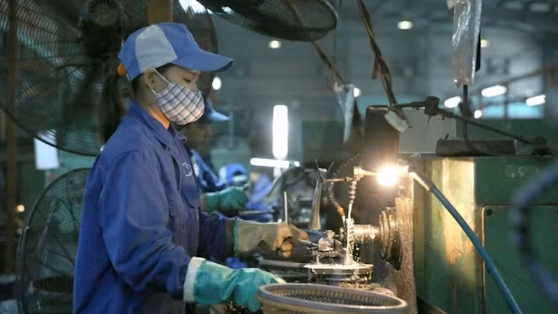 Dịch Covid-19 gây ảnh hưởng lớn đến việc người lao động tham gia bảo hiểm xã hội