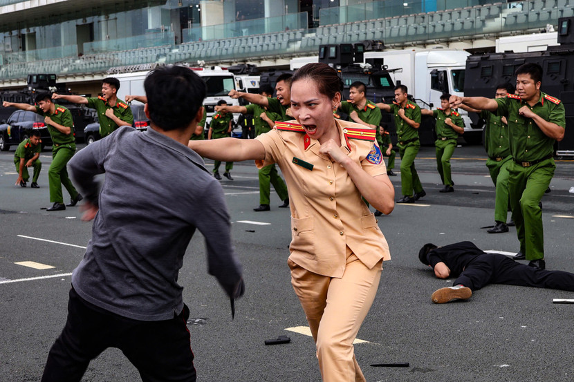 Màn trình diễn và phân thế võ thuật CAND