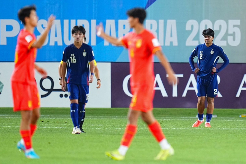 U17 Thái Lan (xanh) chia tay giải U17 châu Á 2025 trong thất vọng