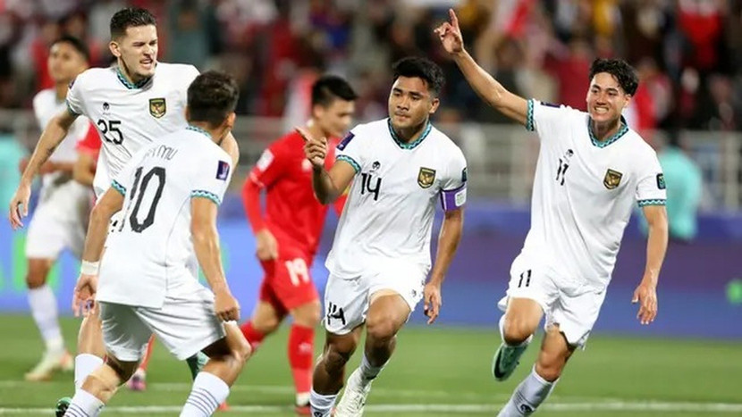 Hậu vệ Asnawi Mangkualam (số 14) của Indonesia Hậu vệ Asnawi Mangkualam (số 14) của Indonesia