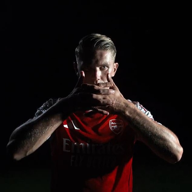 Viktor Gyokeres gia nhập Pháo thủ