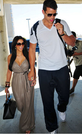 Lộ ảnh nhạy cảm trong tuần trăng mật của cô Kim ảnh 3