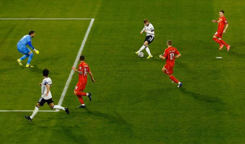Pha bỏ lỡ khó tin của Timo Werner
