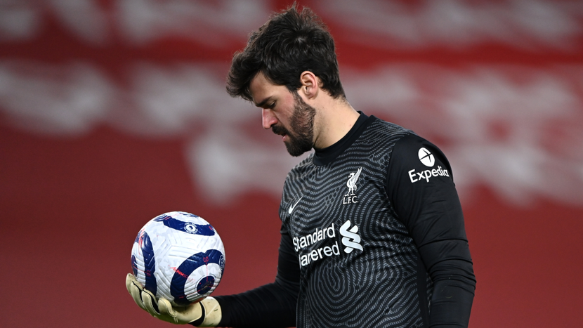 Thủ môn Alisson Becker