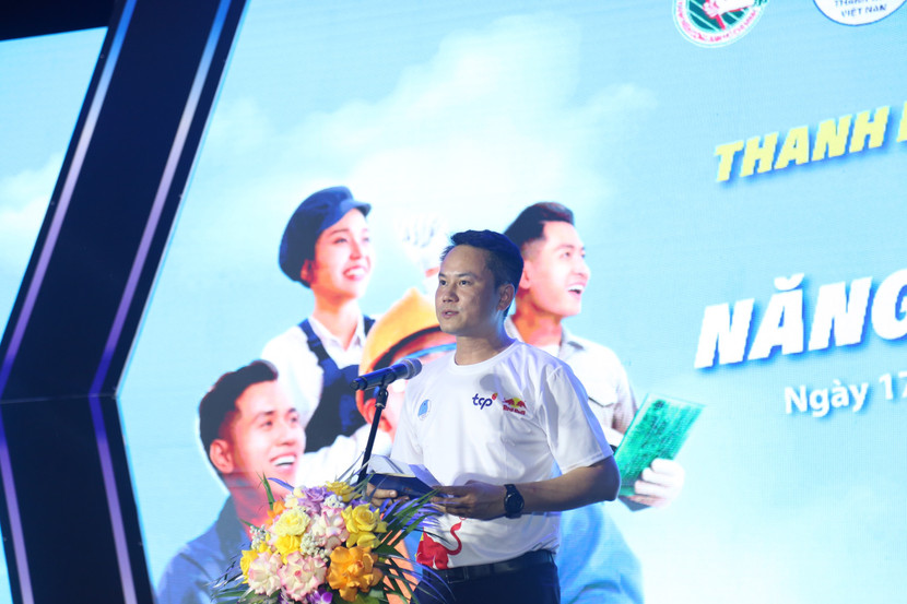 Ông Nguyễn Kim Quy, Uỷ viên ban thường vụ Trung ương Đoàn, Phó Chủ tịch Thường trực Trung ương Hội liên hiệp thanh niên Việt Nam