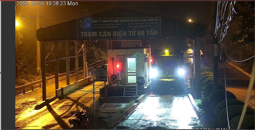 20 giờ ngày 26/10, đường vào 2 cổng Khu liên hợp xử lý chất thải được đã thông xe, mọi hoạt động tiếp nhận rác diễn ra bình thường trở lại 20 giờ ngày 26/10, đường vào 2 cổng Khu liên hợp xử lý chất thải được đã thông xe, mọi hoạt động tiếp nhận rác diễn ra bình thường trở lại