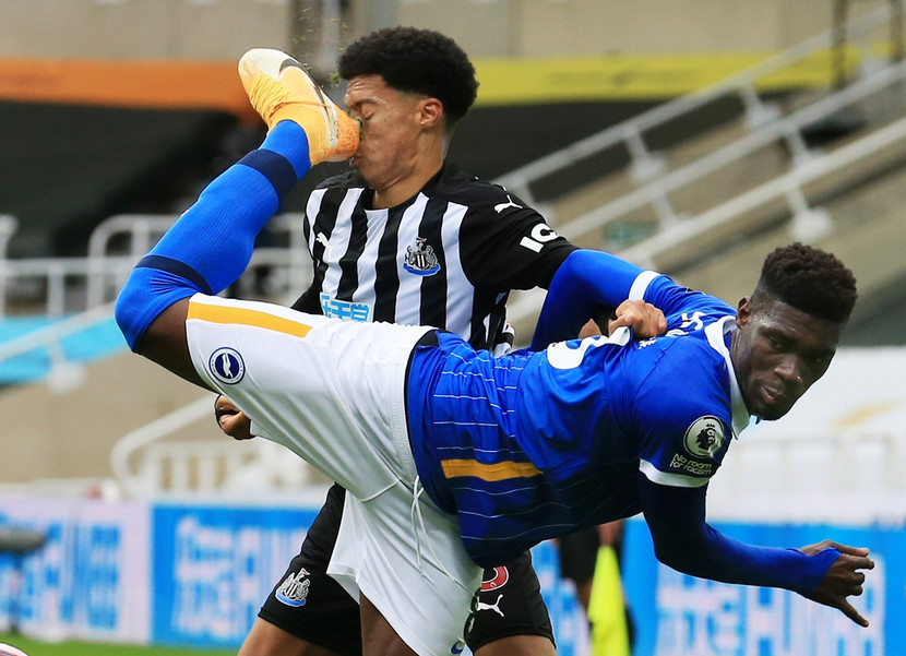 Tình huống "tung cước" của Bissouma