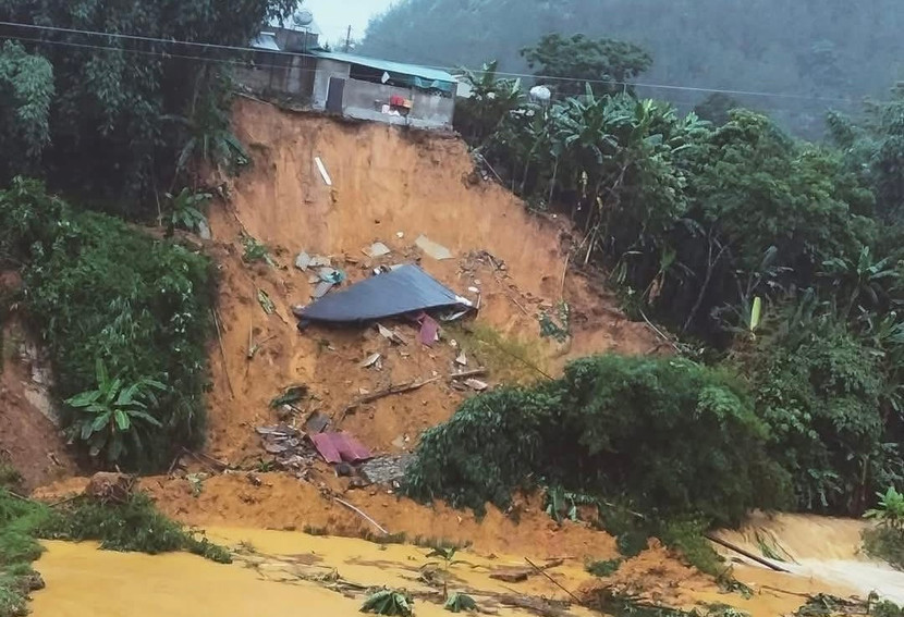 Mưa lũ gây sạt lở ở nhiều địa phương tỉnh Lai Châu Mưa lũ gây sạt lở ở nhiều địa phương tỉnh Lai Châu