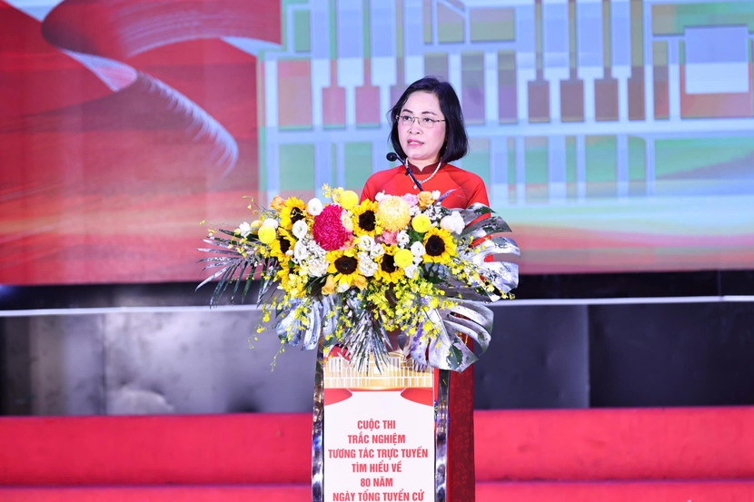 Bà Nguyễn Thị Thanh - Ủy viên Trung ương Đảng, Phó Chủ tịch Quốc hội phát biểu Bà Nguyễn Thị Thanh - Ủy viên Trung ương Đảng, Phó Chủ tịch Quốc hội phát biểu