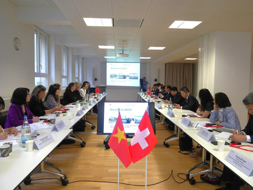 Bộ NN và MT có buổi làm việc song phương với Cục Kinh tế Liên bang Thụy Sĩ (SECO) tại trụ sở ở thành phố Bern