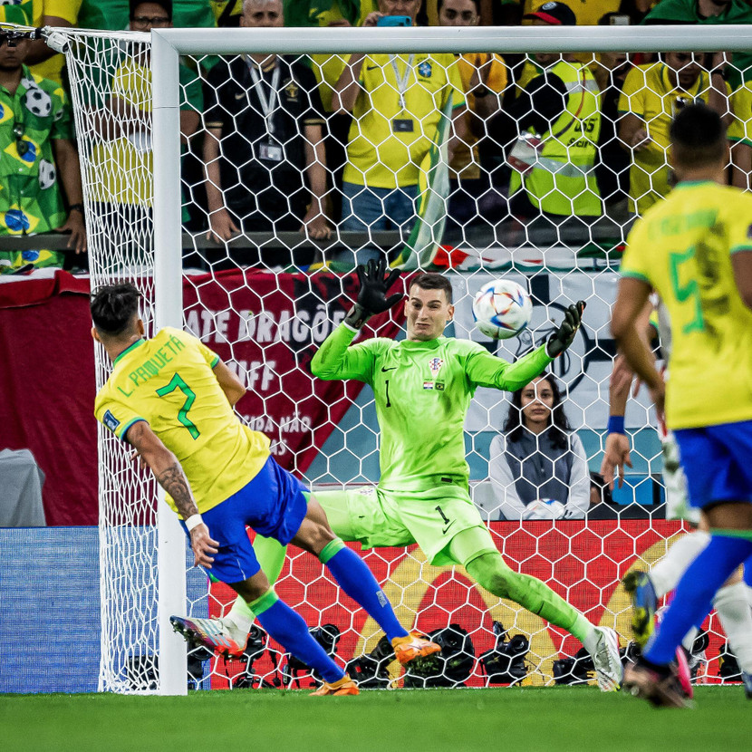 Livakovic từ chối hầu hết các cơ hội ngon ăn của Brazil
