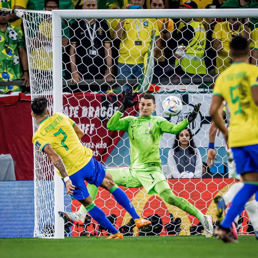 Livakovic từ chối hầu hết các cơ hội ngon ăn của Brazil