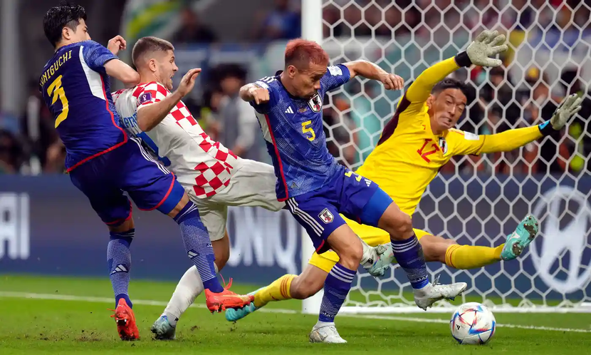 Nhật Bản phòng ngự tốt trước Croatia trong hiệp 1 Nhật Bản phòng ngự tốt trước Croatia trong hiệp 1