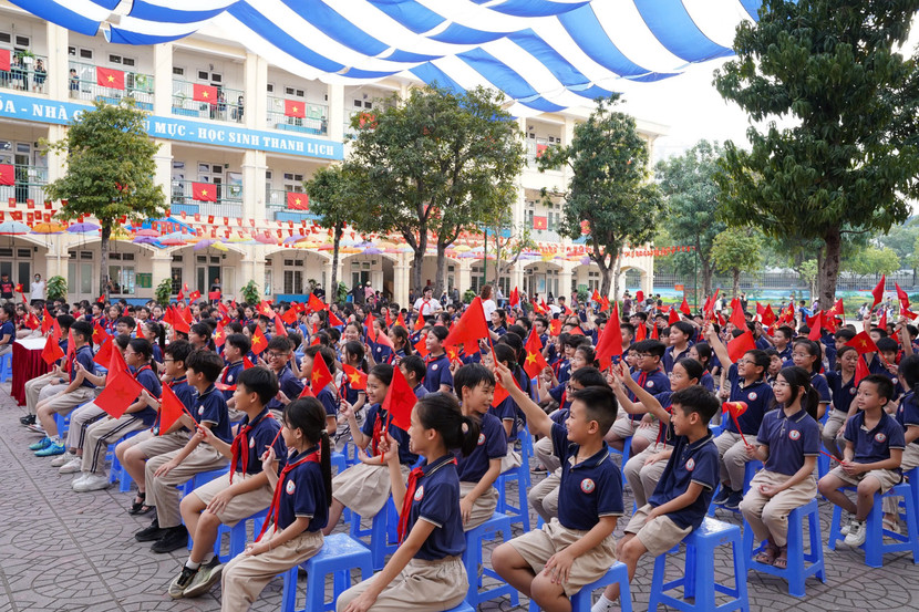 Phát động cuộc thi thiếu nhi hát Quốc ca tại các địa chỉ đỏ