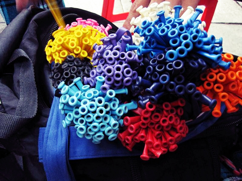 Những quả bóng bay đủ màu sắc được nhập khẩu từ nước ngoài Những quả bóng bay đủ màu sắc được nhập khẩu từ nước ngoài