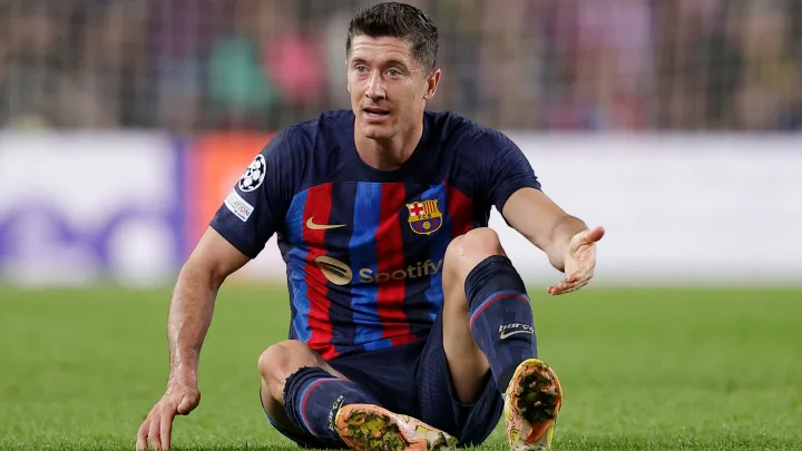 Lewandowski không thể giúp gì cho Barca trong hai trận đấu với CLB cũ Bayern Lewandowski không thể giúp gì cho Barca trong hai trận đấu với CLB cũ Bayern