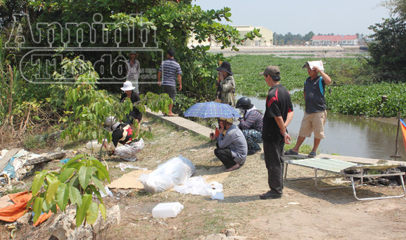 Sông Sài Gòn: Phát hiện xác đàn ông nổi lềnh bềnh, vai bị chém sâu ảnh 1