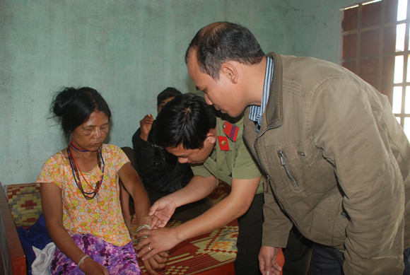 Lợi dụng hủ tục, chiếm đoạt tài sản và hại chết nạn nhân ảnh 1