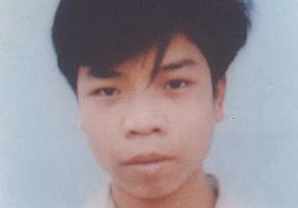Truy nã tên sát nhân có bộ mặt "non tơ" ảnh 1