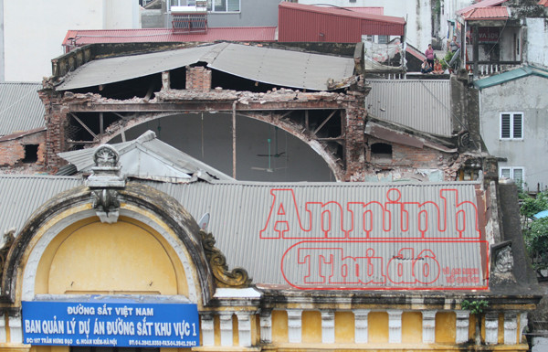 Vụ sập nhà Pháp cổ tại Hà Nội: 2 người tử vong, 6 người bị thương ảnh 21