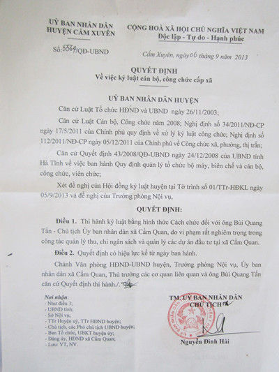 Cách chức Chủ tịch xã “rút tiền” dự án ảnh 1