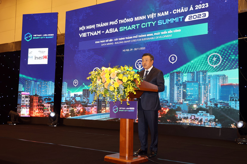 Chủ tịch UBND TP Hà Nội Trần Sỹ Thanh phát biểu khai mạc hội nghị Chủ tịch UBND TP Hà Nội Trần Sỹ Thanh phát biểu khai mạc hội nghị