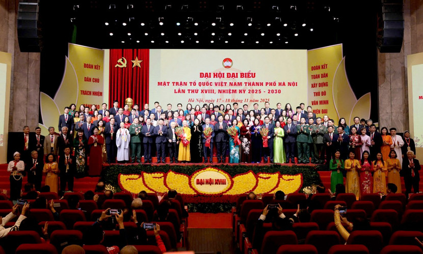 126 vị Ủy viên Ủy ban MTTQ Việt Nam thành phố Hà Nội khóa XVIII ra mắt tại Đại hội 126 vị Ủy viên Ủy ban MTTQ Việt Nam thành phố Hà Nội khóa XVIII ra mắt tại Đại hội