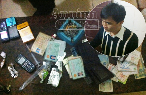 Cán bộ tòa án buôn ma túy để thỏa mãn cơn nghiện ảnh 1 Cán bộ tòa án buôn ma túy để thỏa mãn cơn nghiện ảnh 1